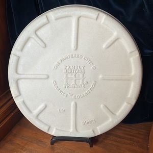 The Pampered Chef Family Heritage Classics Collection Stoneware Baking Dish